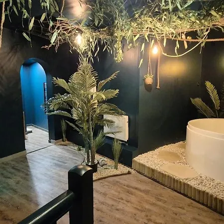 Amazonia - Private Spa&cinema Boulogne-sur-Mer