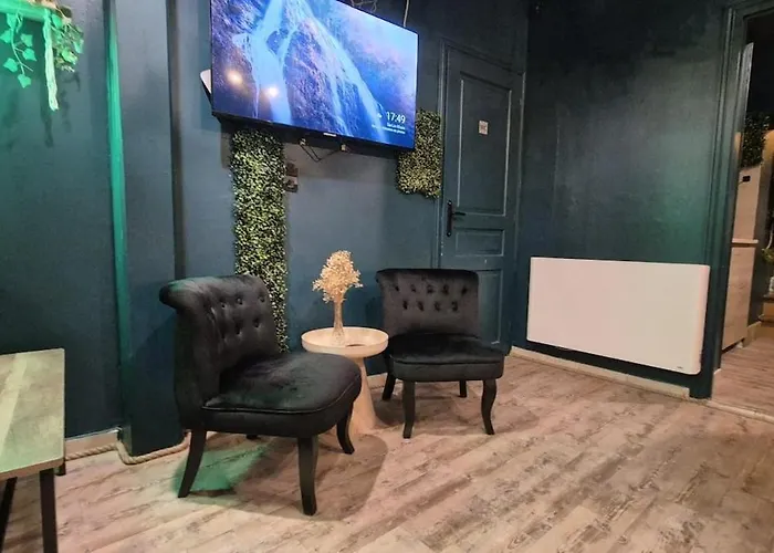 Amazonia - Private And Cinema *